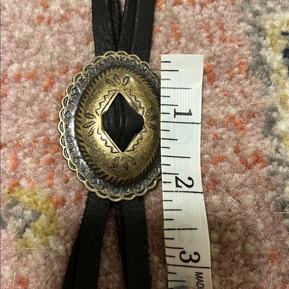 Bolo tie - Picture 4 of 4